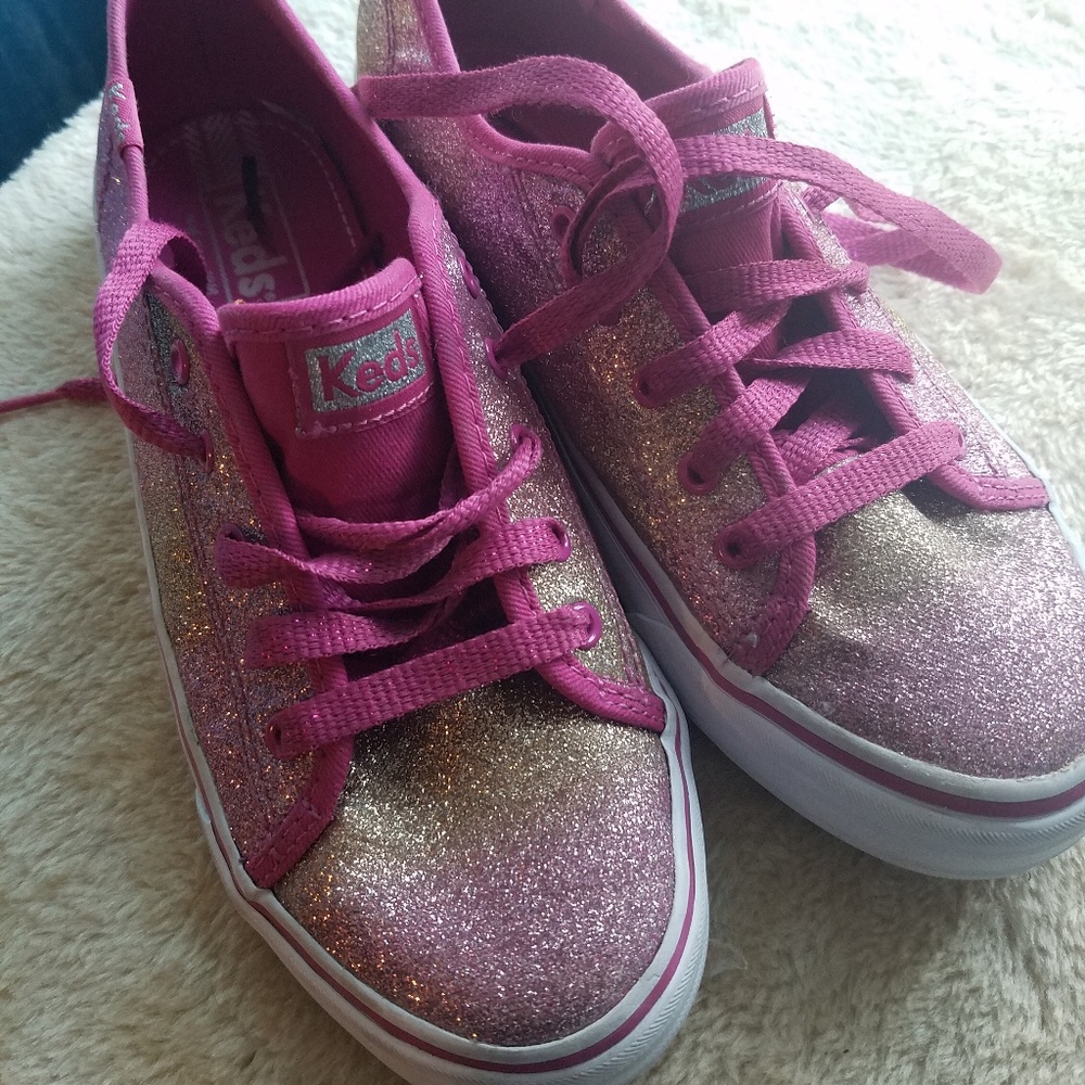 🎊3 for $30🎉Pink and Gold Glitter Keds